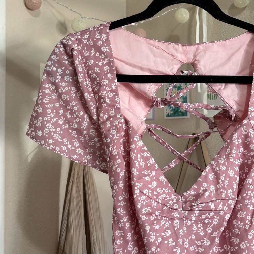 ୨୧ ･ﾟ✧ White Fox Boutique Pink Print Mini Dress NWT - Picture 4 of 7